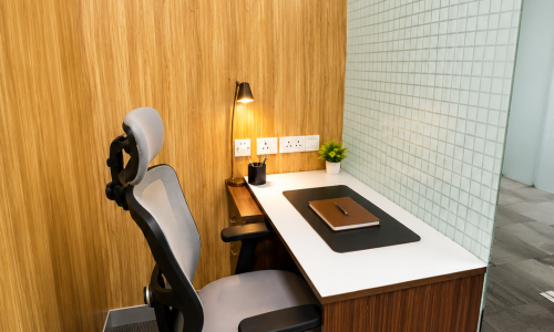 Single seater desk